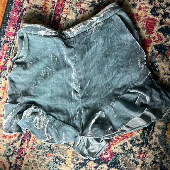 Topshop Baby blue velvet bloomers - Picture 1 of 4